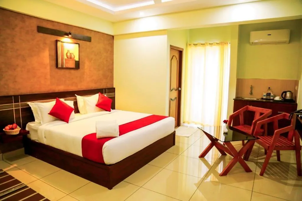 Akan Hotel And Residence Meppādi 3*,  Hindistan
